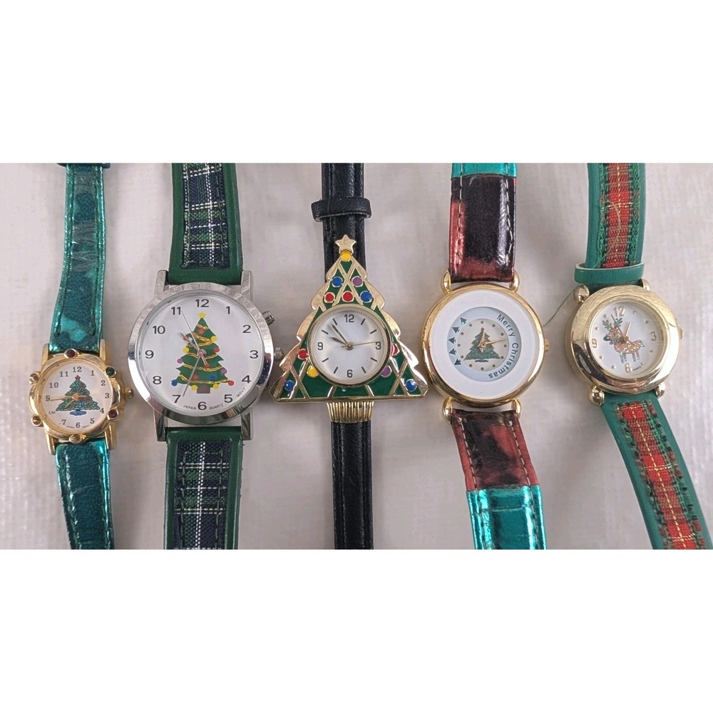 Lot of 5 Christmas Holiday‎ Watches Tree Reindeer Plaid Novelty Women's Untested